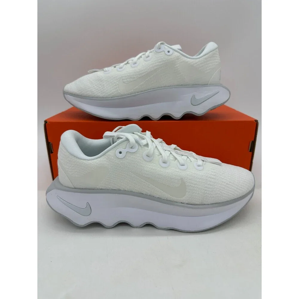 Nike Motiva Women's size 10.5 White Pure Platinum Running Shoes DV1238 106